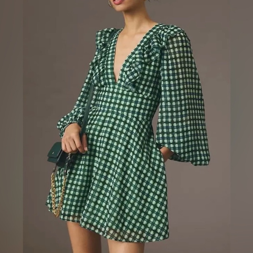 Anthropologie Hutch Deep-V Ruffled Romper in Emerald Green, Size small - Picture 3 of 13